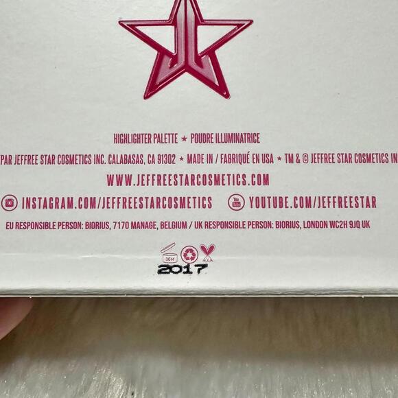 NIB Jeffree Star Heartbreaker Skin Frost Highlighter Palette 3x7g - Picture 8 of 8